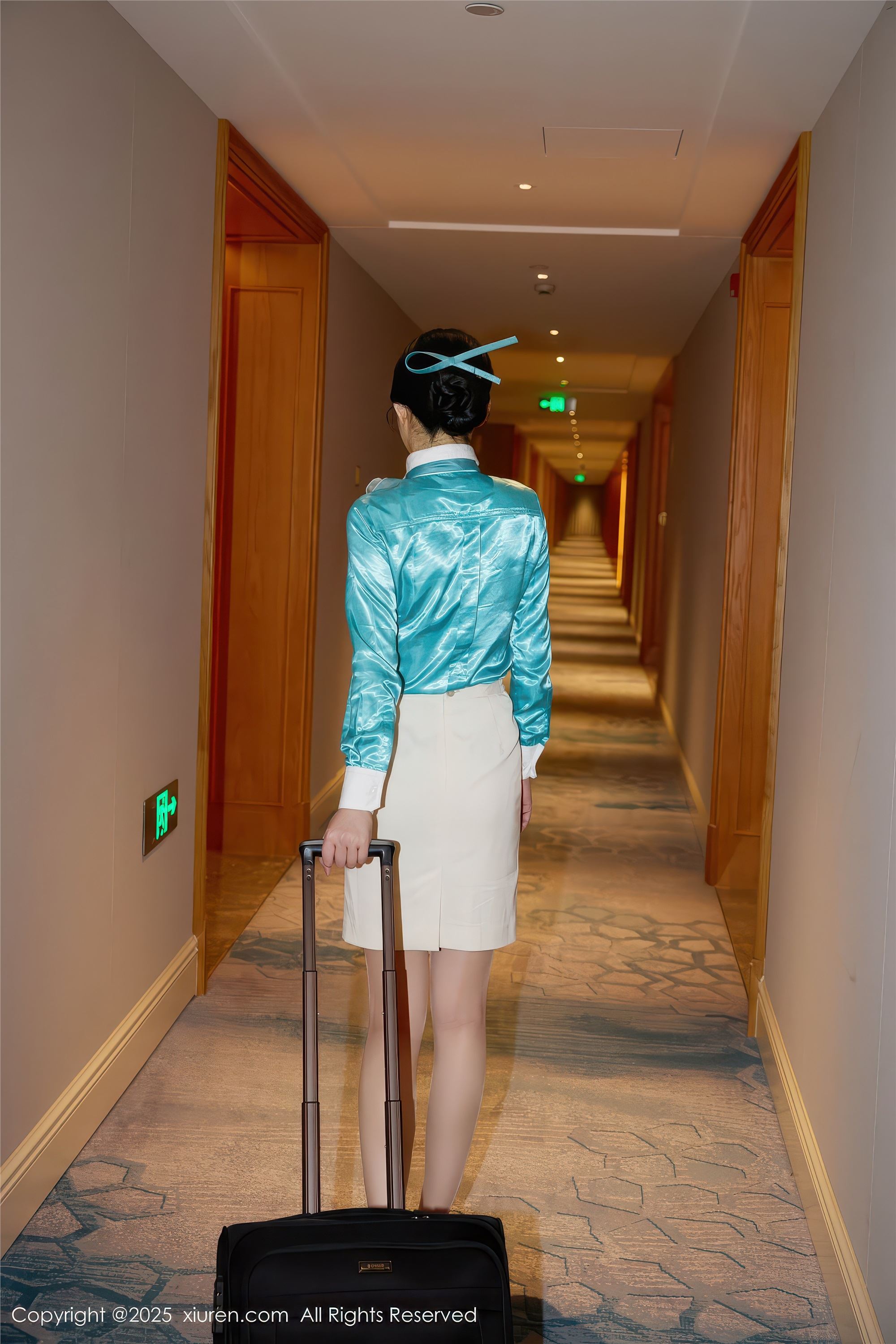 Xiuren秀人网 2025.11.18 NO.10998 方蕾蕾